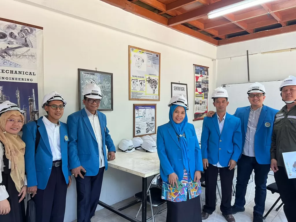 Fakultas Teknik Universitas IsIam Makassar (UIM) Al-Gazali melakukan Memorundum of Agreemen bersama Fakultas Teknik Universitas Fajar (Unifa)
