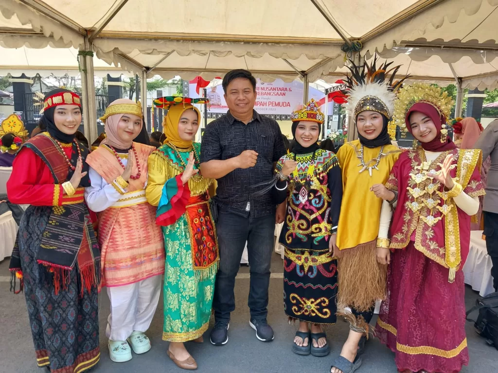 Dalam rangka memperingati Hari Sumpah Pemuda, Polrestabes Makassar menggelar lomba tari Nusantara dan orasi kebangsaan