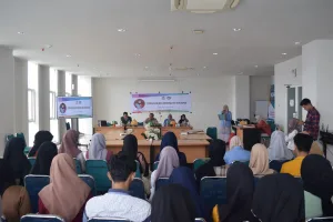 FMS Makassar Latih Mahasiswa UIM Skrining TBC