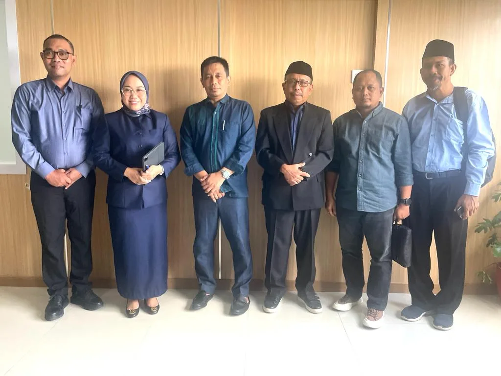 Pemerintah Kabupaten Mamuju, Provinsi Sulawesi Barat, dan UIM Al-Gazali Menjajaki Kerjasama dalam bidang Pendidikan