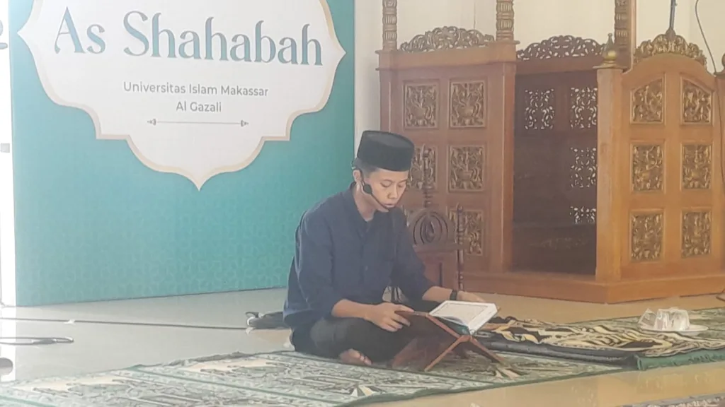Program Tadarus Ramadhan Universitas Islam Makassar (UIM) Al-Gazali merupakan acara tahunan yang diadakan oleh Universitas Islam Makassar (UIM) selama bulan suci Ramadhan