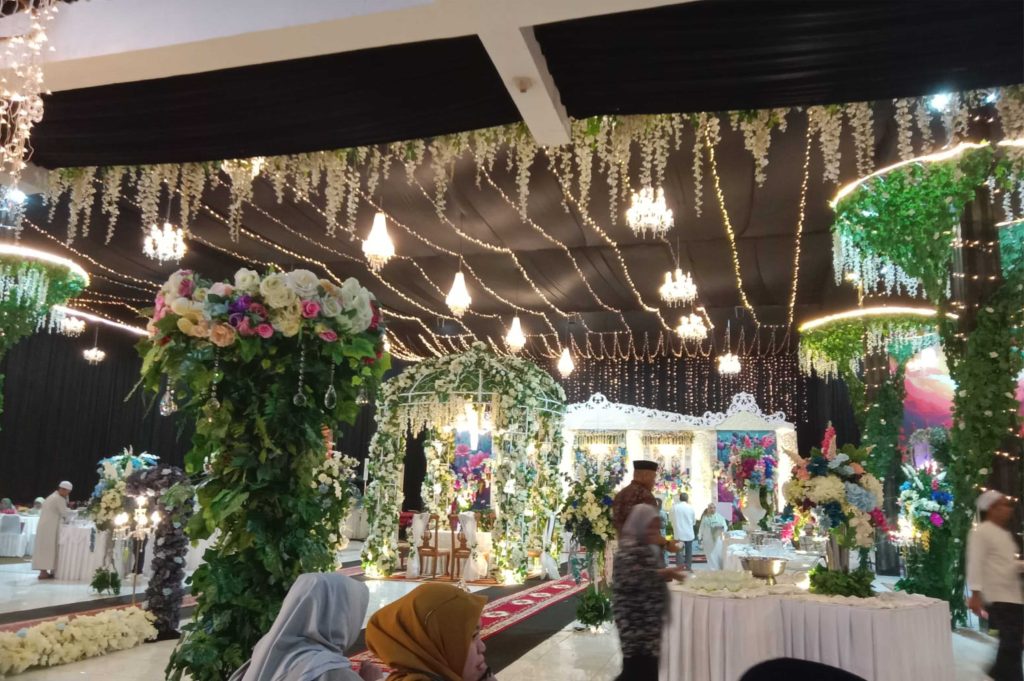 Rektor UIM Resmikan Baruga Siamaseang, Pusat Hajatan Pernikahan