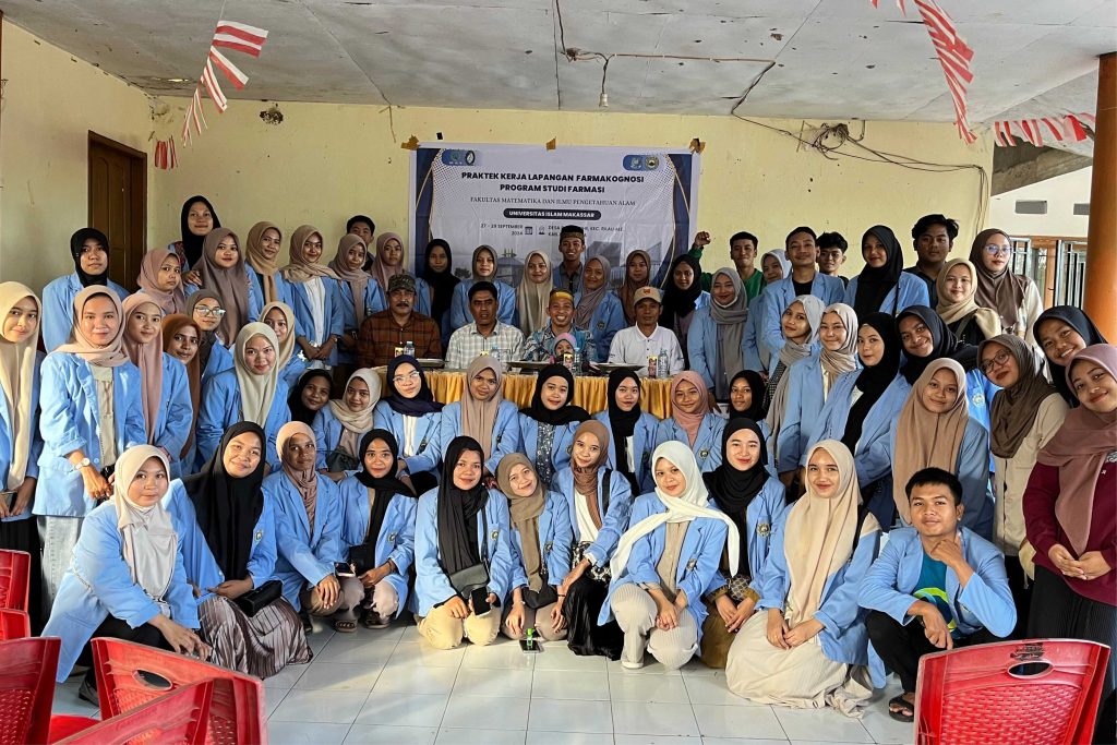 Mahasiswa Farmasi UIM Gelar PKL Farmakognosi di Desa Bonto Lohe