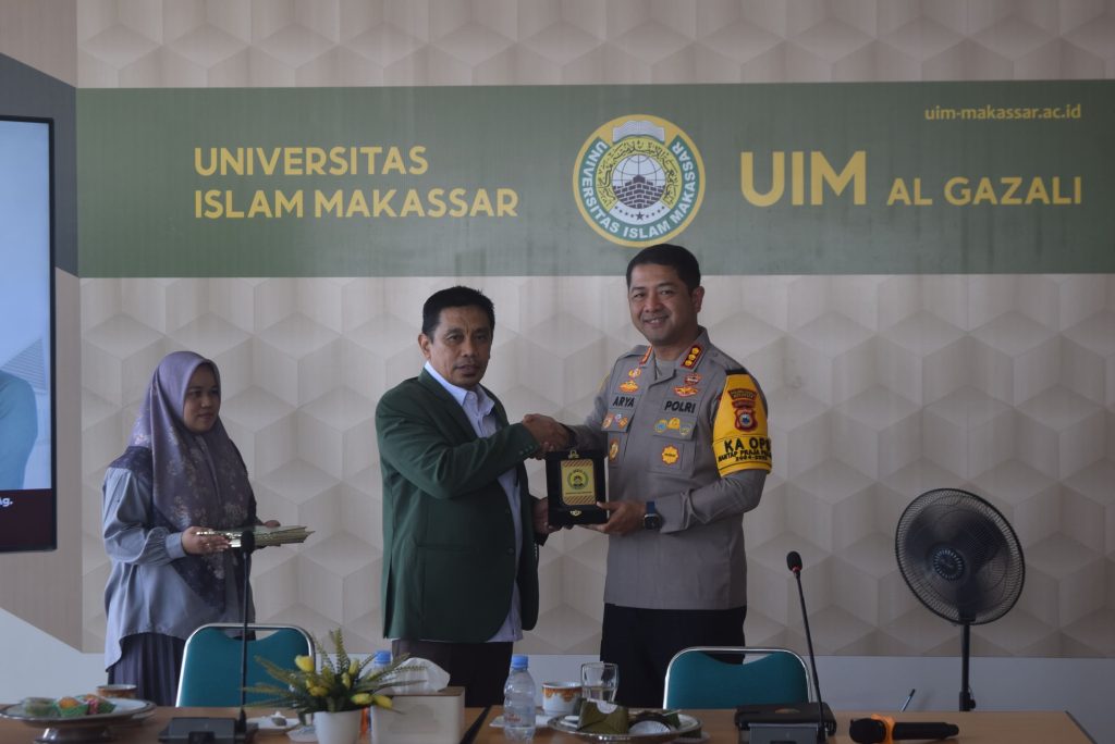Kapolrestabes Makassar Silaturahmi ke UIM, Perkuat Sinergi Keamanan an Pendidikan