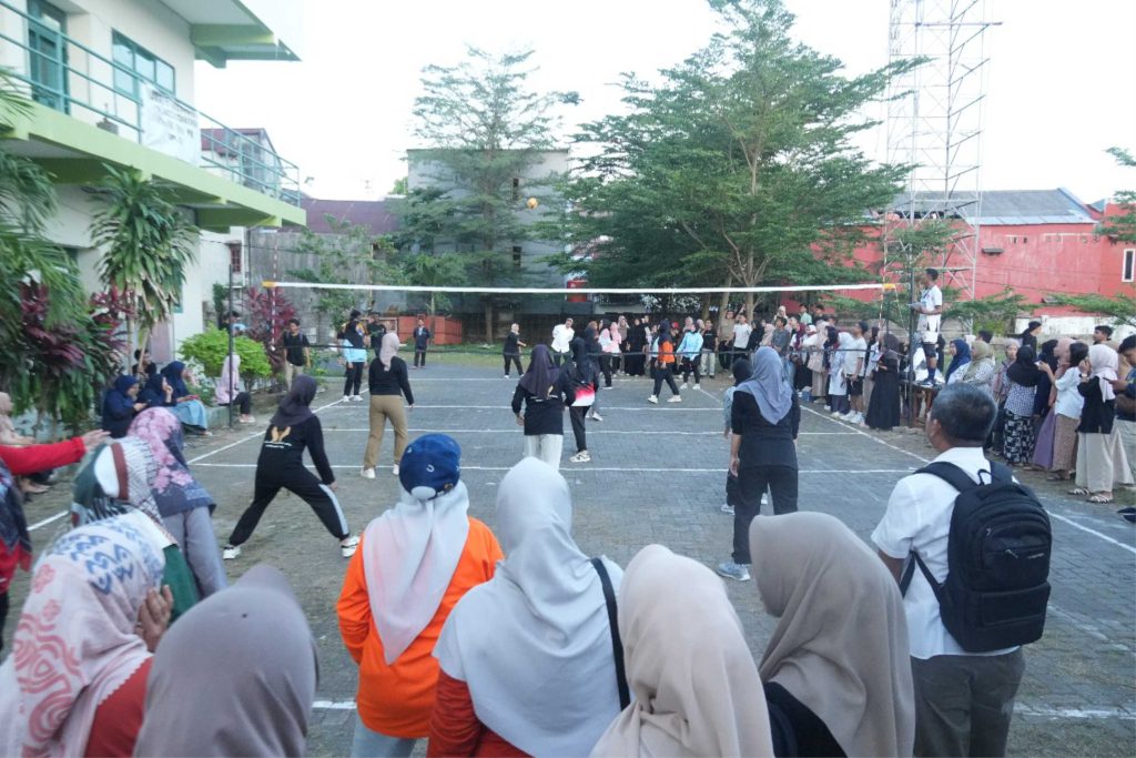 Milad UIM Meriah, Fakultas Adu Tangguh di Voli dan Lomba Seru